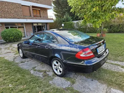 Usado Mercedes CLK200 Avantgarde 163 CV (119 kW) 2004 Negro Coupe