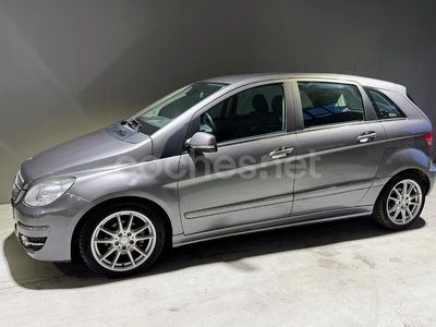 Mercedes B160