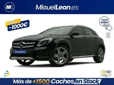 Usado Mercedes GLA180 122 CV (89 kW) 2018 Negro SUV