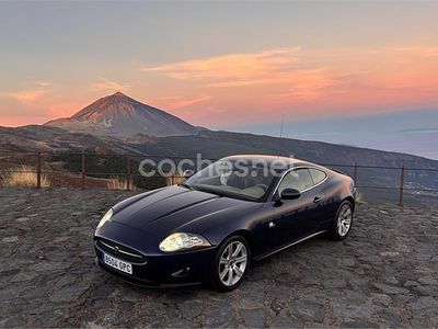 Usado Jaguar XK 298 CV (219 kW) 2009 Azul Coupe