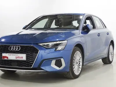 Usado Audi A3 Sportback e-tron Advanced Plus 204 CV (150 kW) 2021 Azul Utilitario