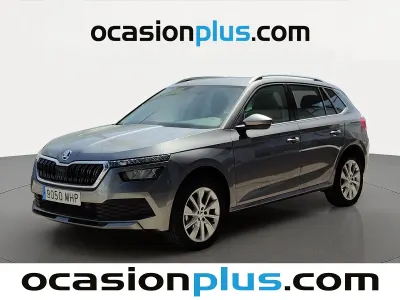 Usado Skoda Kamiq Ambition 110 CV (80 kW) 2023 Gris SUV