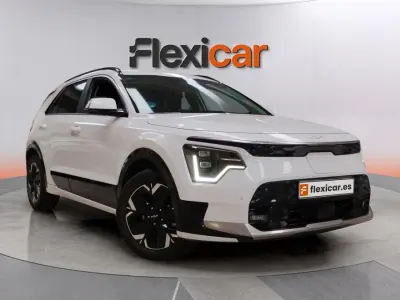 Usado Kia e-Niro 150 kW (204 CV) 2024 Blanco SUV