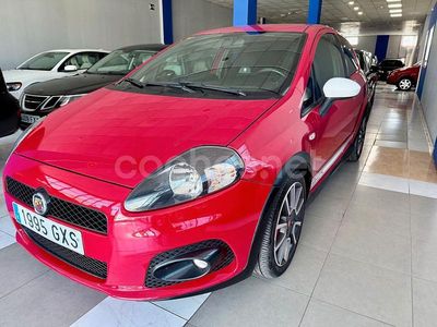 Usado Abarth Grande Punto 155 CV (114 kW) 2010 Rojo Utilitario