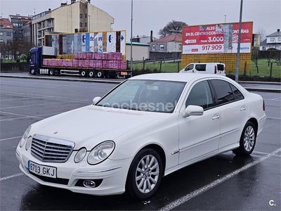 Usado Mercedes E220 Avantgarde 170 CV (125 kW) 2009 Blanco Berlina