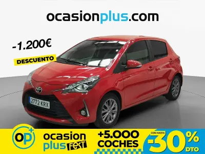 Käytetty Toyota Yaris Active 69 HP (50 kW) 2018 Punainen
