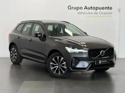 Usado Volvo XC60 Plus 197 CV (144 kW) 2023 Gris SUV
