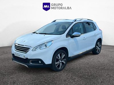 Usado Peugeot 2008 Allure 110 CV (80 kW) 2015 Blanco SUV