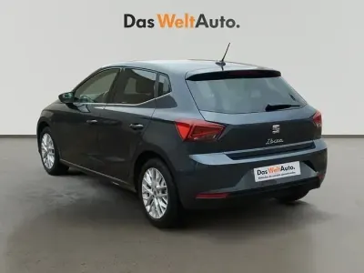 Usado Seat Ibiza 115 CV (84 kW) 2025 Gris Utilitario