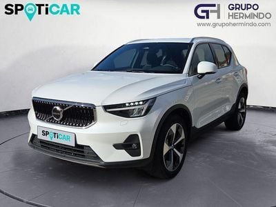 Usado Volvo XC40 Core 163 CV (119 kW) 2023 Blanco SUV