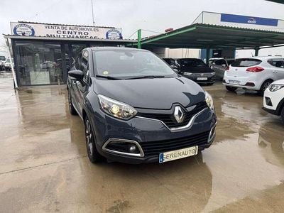 Usado Renault Captur Intens 90 CV (66 kW) 2017 Azul SUV