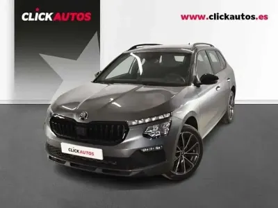 Usado Skoda Kamiq Sport 150 HP (110 kW) 2025 Cinzento SUV