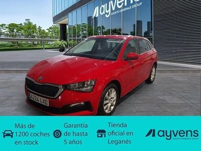 Usado Skoda Scala 110 CV (80 kW) 2022 Rojo Utilitario