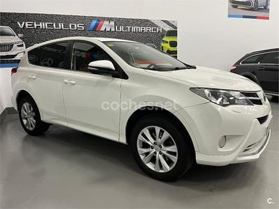 Usado Toyota RAV4 Executive 150 CV (110 kW) 2013 Blanco SUV