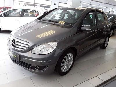 Mercedes B200