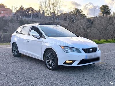Usado Seat Leon ST CONNECT 125 CV (91 kW) 2016 Blanco Familiar