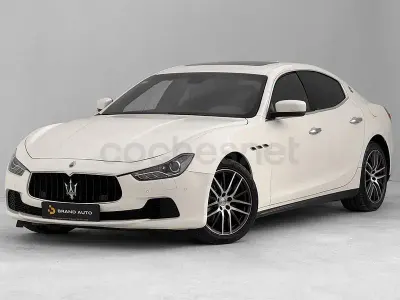 Usado Maserati Ghibli 275 CV (202 kW) 2014 Blanco Berlina