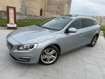 Usado Volvo V60 285 CV (209 kW) 2015 Gris / plata Familiar