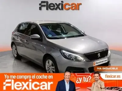 Usado Peugeot 308 Active 130 CV (95 kW) 2021 Gris Berlina