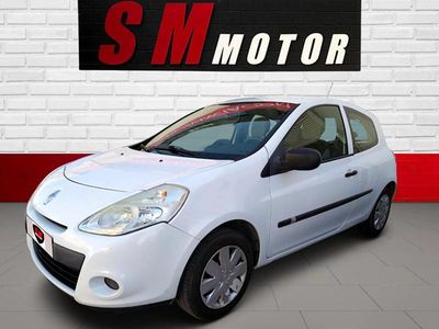Usado Renault Clio II Authentique 75 CV (55 kW) 2011 Blanco Berlina