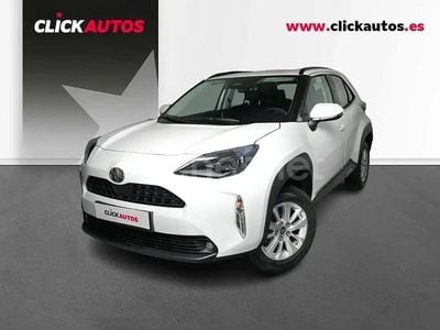 Blanco Usado 2025 Toyota Yaris Cross Business Edition SUV | 24.750 € (Precio justo)