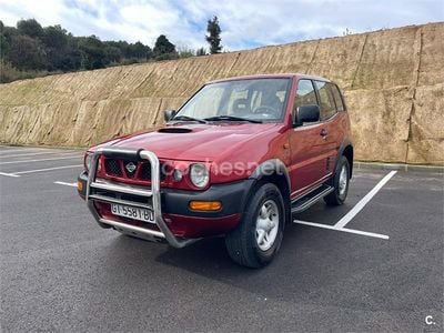 Usado Nissan Terrano 125 CV (91 kW) 1997 Granate SUV