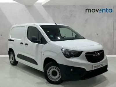Usado Opel Combo 100 CV (73 kW) 2019 Blanco Monovolumen