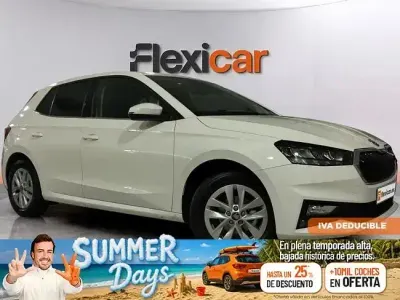 Usado Skoda Fabia 95 CV (69 kW) 2025 Blanco Utilitario