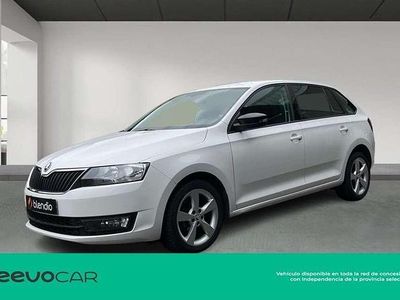 Usado Skoda Rapid Ambition 90 CV (66 kW) 2017 Blanco Utilitario