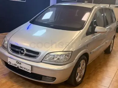 Usado Opel Zafira 125 CV (91 kW) 2005 Gris / plata Monovolumen