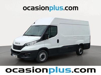 Usado Iveco Daily 156 CV (114 kW) 2023 Blanco Familiar