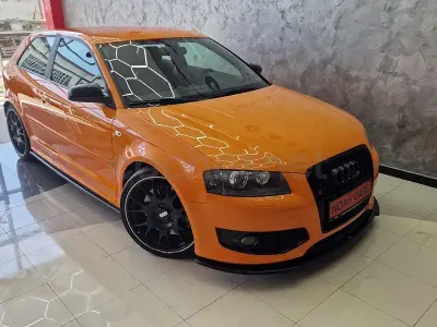 Usado Audi S3 Sportback Ambiente 265 CV (194 kW) 2008 Naranja Utilitario