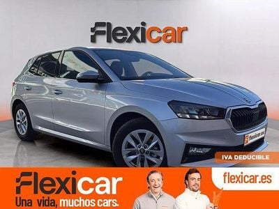 Usado Skoda Fabia 95 CV (69 kW) 2025 Gris Utilitario