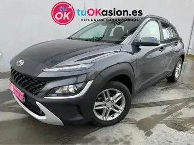 Usado Hyundai Kona 120 CV (88 kW) 2022 Gris SUV