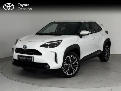 Usado Toyota Yaris Hybrid Style 116 CV (85 kW) 2024 Blanco