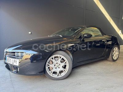 Negro Usado 2007 Alfa Romeo Spider Descapotable | 8900 €