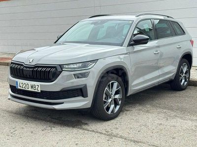 Gris / plata Usado 2022 Skoda Kodiaq SportLine SUV | 24.900 € (Buen precio)
