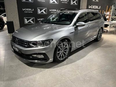 Usado VW Passat R-line 150 CV (110 kW) 2020 Gris / plata Familiar