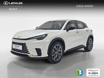 Usado Lexus LBX 136 CV (100 kW) 2025 Blanco SUV