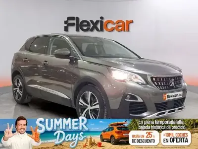 Usado Peugeot 3008 Allure 120 CV (88 kW) 2017 Gris SUV