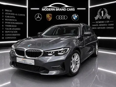 Usado BMW 320 Comfort Edition 190 CV (139 kW) 2022 Gris / plata Familiar