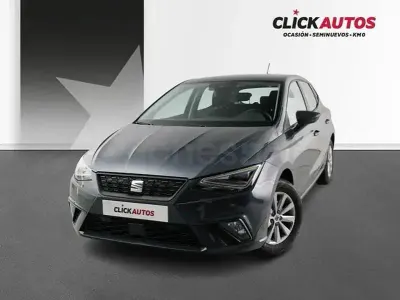 Usado Seat Ibiza Style 115 CV (84 kW) 2025 Gris / plata Utilitario