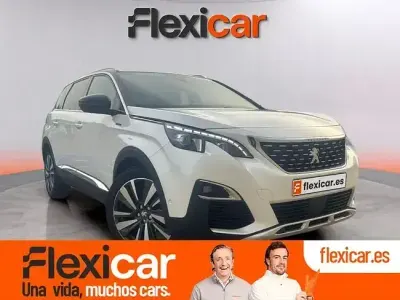 Usado Peugeot 5008 Active 130 CV (95 kW) 2019 Blanco SUV