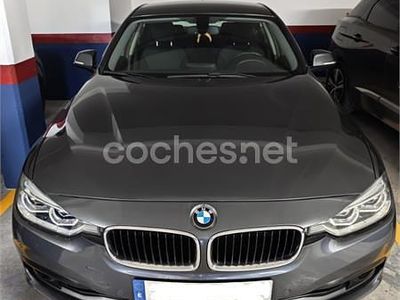 Usado BMW 318 150 CV (110 kW) 2017 Gris / plata Berlina