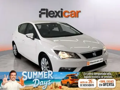 Usado Seat Leon ST Reference 110 CV (80 kW) 2019 Blanco Familiar