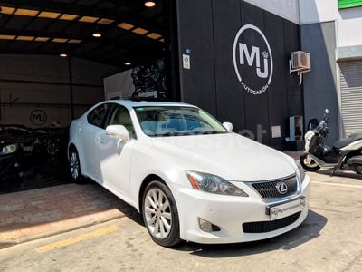 Lexus IS220d
