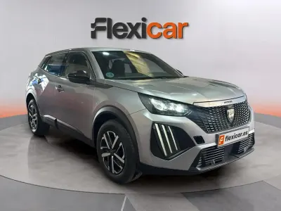 Usado Peugeot 2008 Active 101 CV (74 kW) 2023 Gris SUV