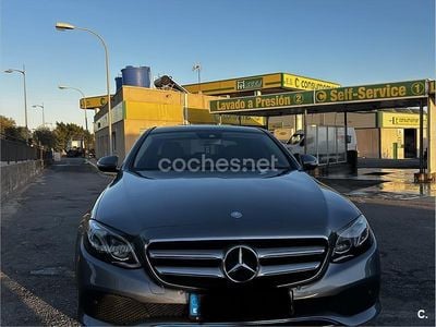 Usado Mercedes E220 194 CV (142 kW) 2016 Gris / plata Berlina