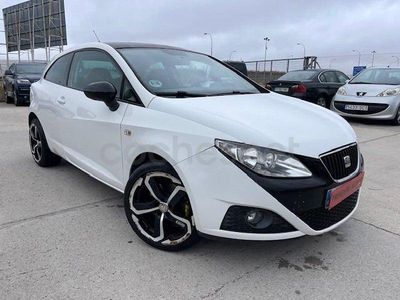 Usado Seat Ibiza SC Sport 105 CV (77 kW) 2010 Blanco Utilitario