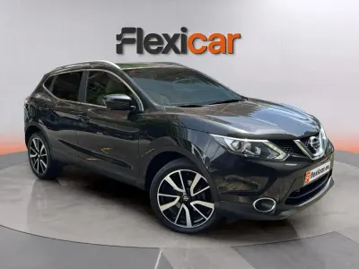 Usado Nissan Qashqai N-Connecta 116 CV (85 kW) 2017 Negro SUV